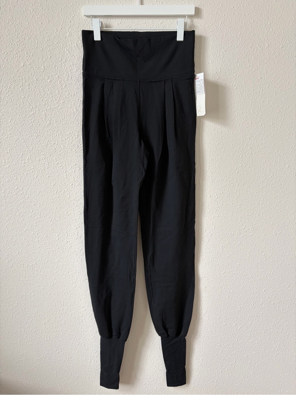 Lululemon Stir Up Pant Size 6 Black RARE Dance Ballet Pleated Roll Down Waist